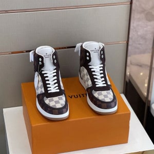 Louis Vuitton High Top Sneaker - Lsvt115