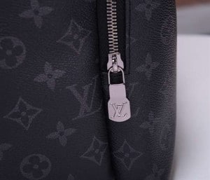 LOUIS VUITTON DISCAVERY BACKPACK PM - WLM217