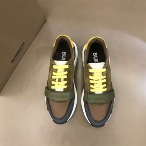 BURBERRY CHECK LACE-UP SNEAKERS IN MOSS GREEN - BBR094