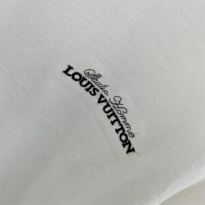 Louis Vuitton T-shirt - LSVT0171