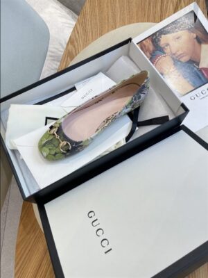 Gucci Women's Ballerina Flats - WGS010