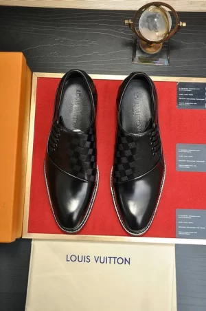 Louis Vuitton Lace-ups Shoes - LLV40