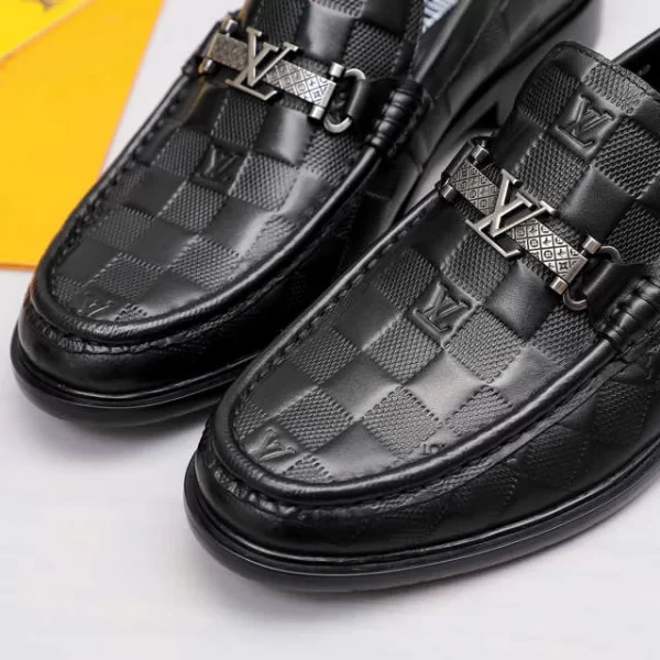 Louis Vuitton Loafers - LLV01