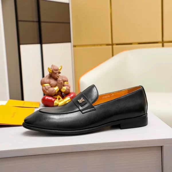 Louis Vuitton Loafers - LLV08