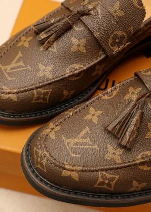 Louis Vuitton Loafers - LLV17
