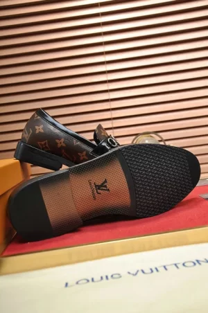 Louis Vuitton Loafers - LLV30