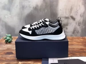 B25 RUNNER SNEAKER BLACK SUEDE WITH WHITE TECHNICAL MESH AND BLACK DIOR OBLIQUE CANVAS - CD124