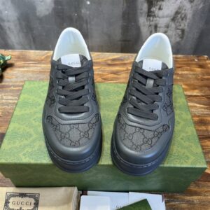 Gucci Lace-up Sneakers – GC226