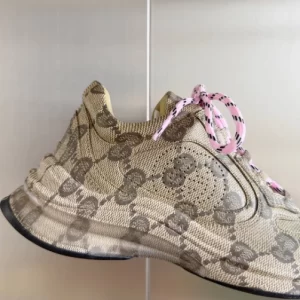 Gucci Run Sneakers – GC241