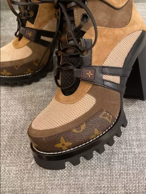 LV STAR TRAIL ANKLE BOOT - WLS041