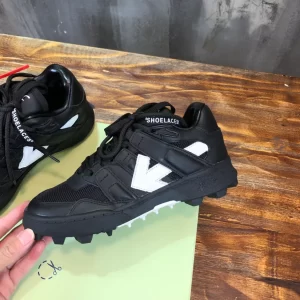 Off-White Mountain Cleats Sneakers - OFF65