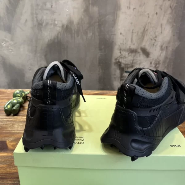 Off-White Odsy 1000 Sneaker - OFF16