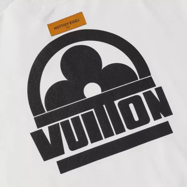 Louis Vuitton Sweatshirts - SLV003