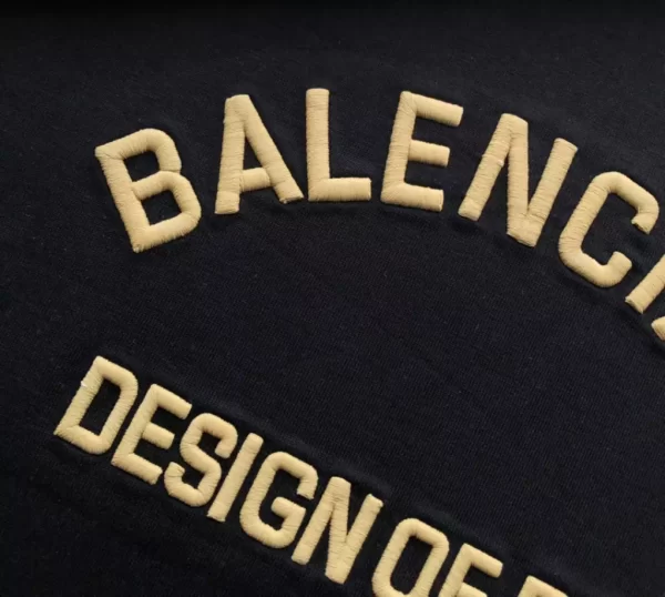 Balenciaga T-shirt - BBS098