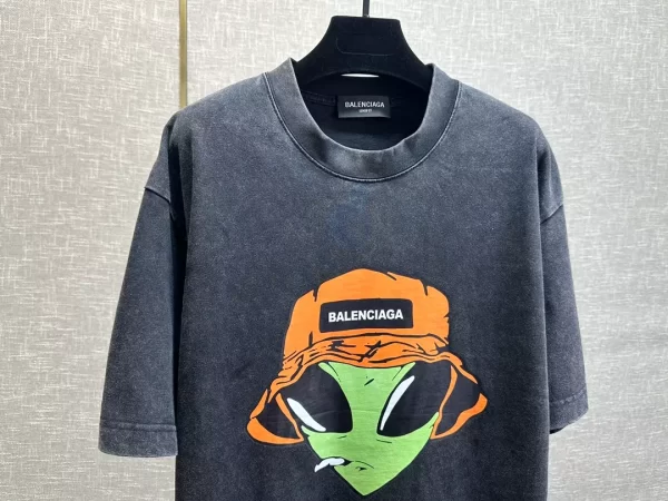 Balenciaga T-shirt - BBS104