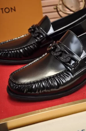Louis Vuitton Loafers - LLV61