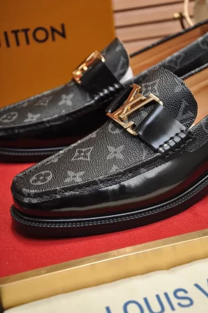Louis Vuitton Loafers - LLV70