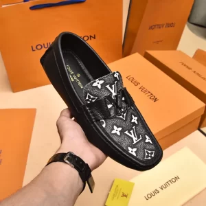 Louis Vuitton Loafers - LLV85