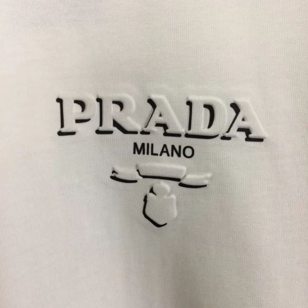 Prada T-shirt - PRT008