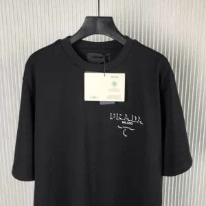 Prada T-shirt - PRT023