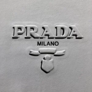 Prada T-shirt - PRT024