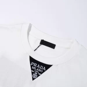 Prada T-shirt - PRT028